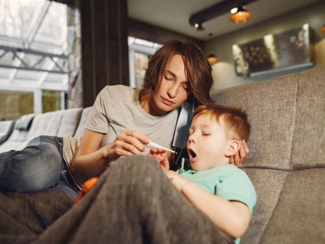 Comparatif de thermomètres connectés pour la santé à domicile